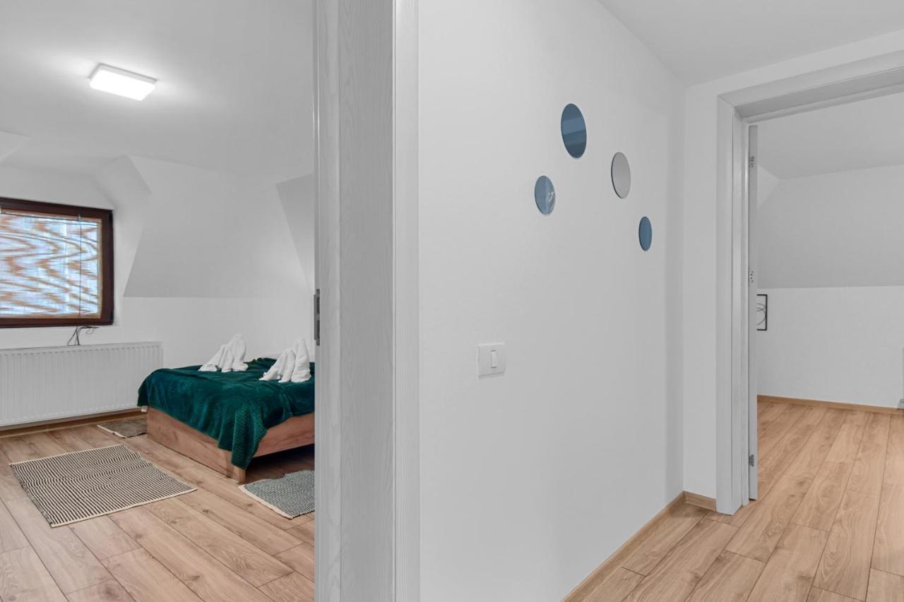 Two Bedrooms Hytta Apartment Sinaia Exterior photo